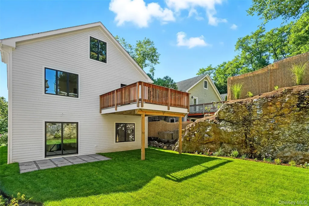 64 1/2 Exchange Place Port Chester NY 10573