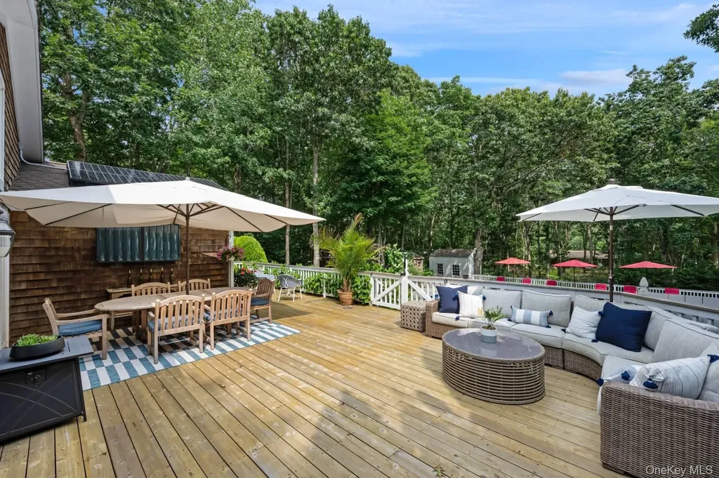 24 Shadyrest Drive Sag Harbor NY 11963