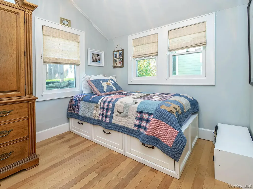 182 14th Avenue Sea Cliff NY 11579