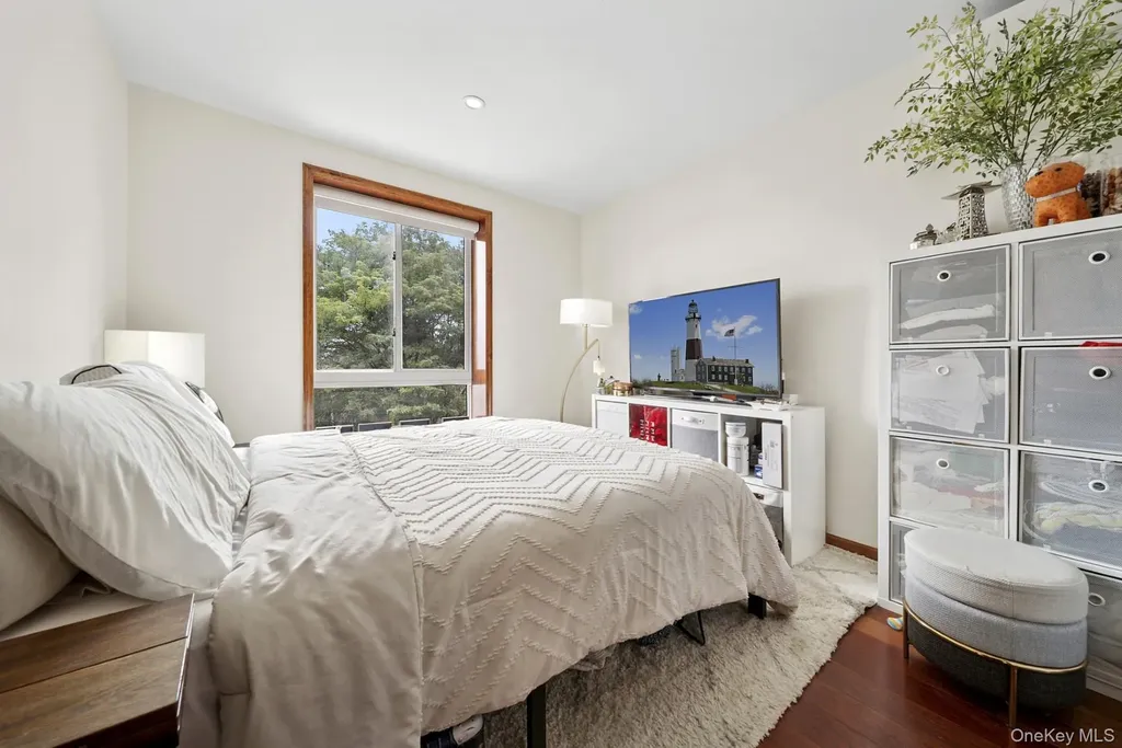 7425 43rd Avenue Elmhurst NY 11373