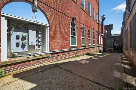 14-20 Cottage Street Middletown NY 10940