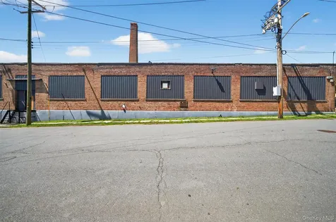 14-20 Cottage Street Middletown NY 10940