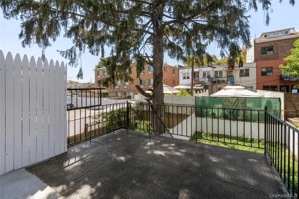 1262 E 98th Street Brooklyn NY 11236