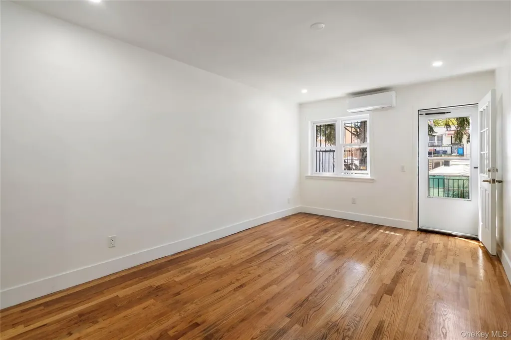 1262 E 98th Street Brooklyn NY 11236