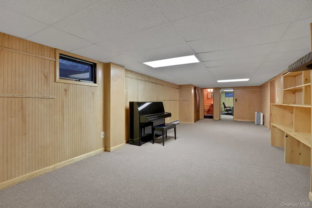 1041 Pine Place Kingston NY 12401