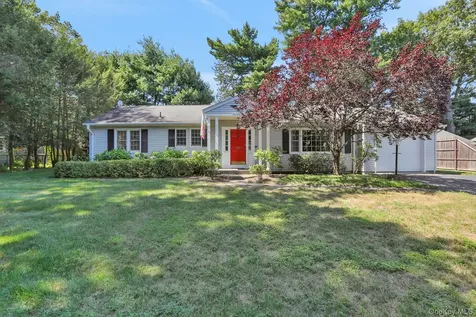 1041 Pine Place Kingston NY 12401