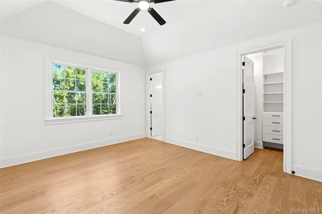 80 Deer Run Southold NY 11971