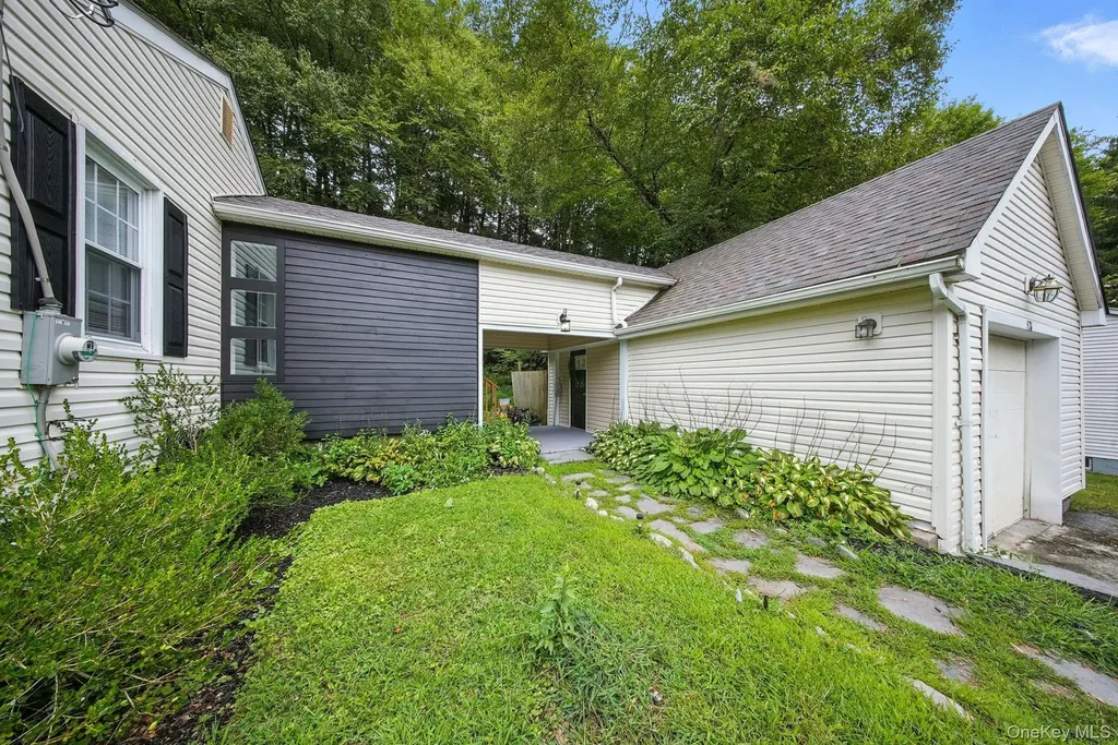 526 State Route 42 Port Jervis NY 12780