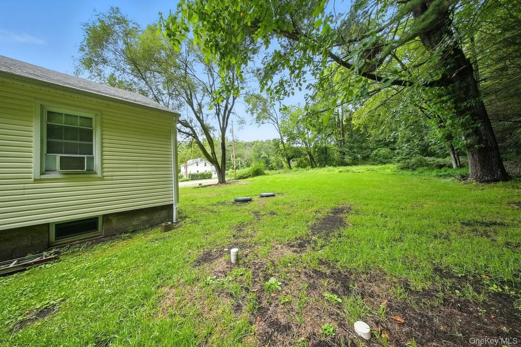 526 State Route 42 Port Jervis NY 12780