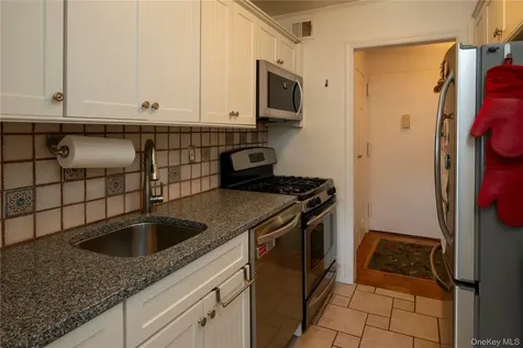200 Diplomat Drive Mount Kisco NY 10549