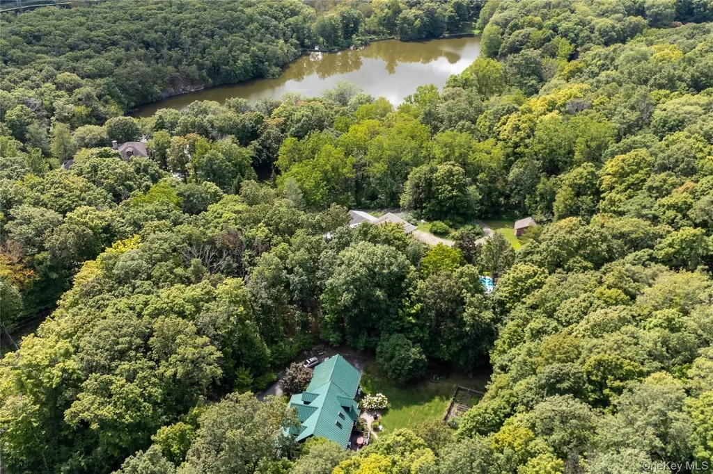 120 Lane Gate Road Cold Spring NY 10516