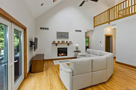 120 Lane Gate Road Cold Spring NY 10516