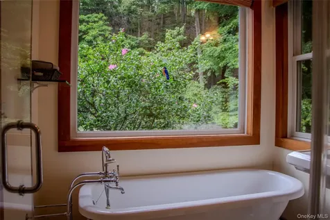 120 Lane Gate Road Cold Spring NY 10516