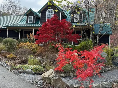 120 Lane Gate Road Cold Spring NY 10516