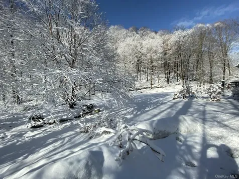 120 Lane Gate Road Cold Spring NY 10516