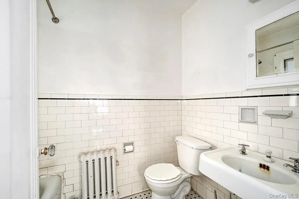 232 Chatterton Parkway White Plains NY 10606