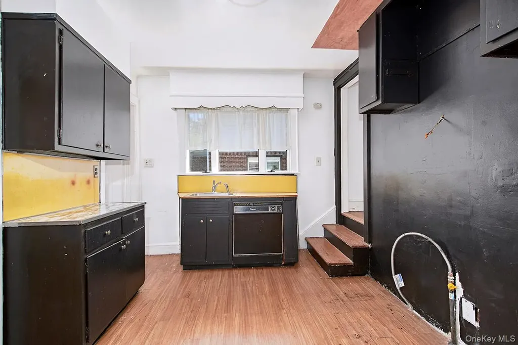 232 Chatterton Parkway White Plains NY 10606