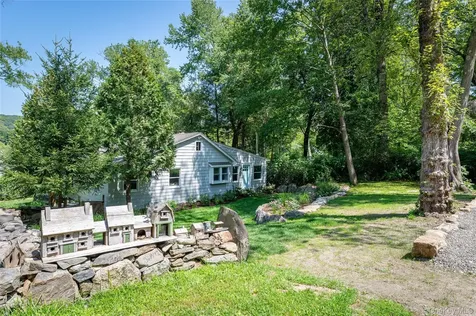 9 S Shore Drive South Salem NY 10590