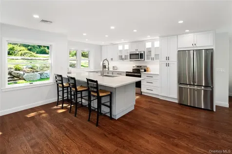 9 S Shore Drive South Salem NY 10590