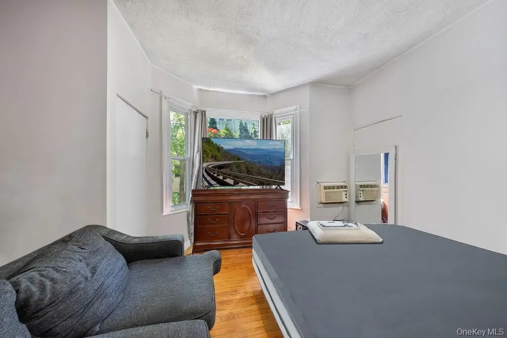 53 Brookside Avenue Nyack NY 10960