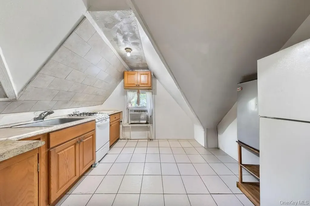 53 Brookside Avenue Nyack NY 10960
