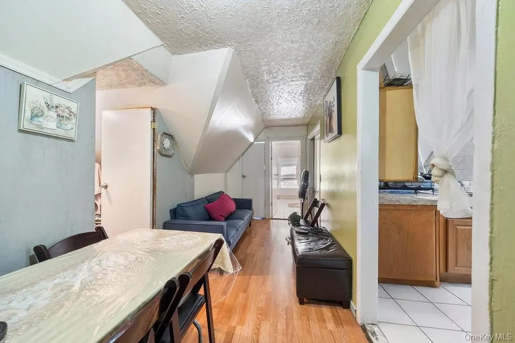 53 Brookside Avenue Nyack NY 10960