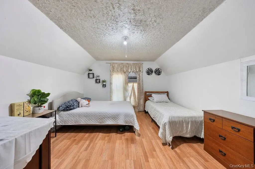 53 Brookside Avenue Nyack NY 10960