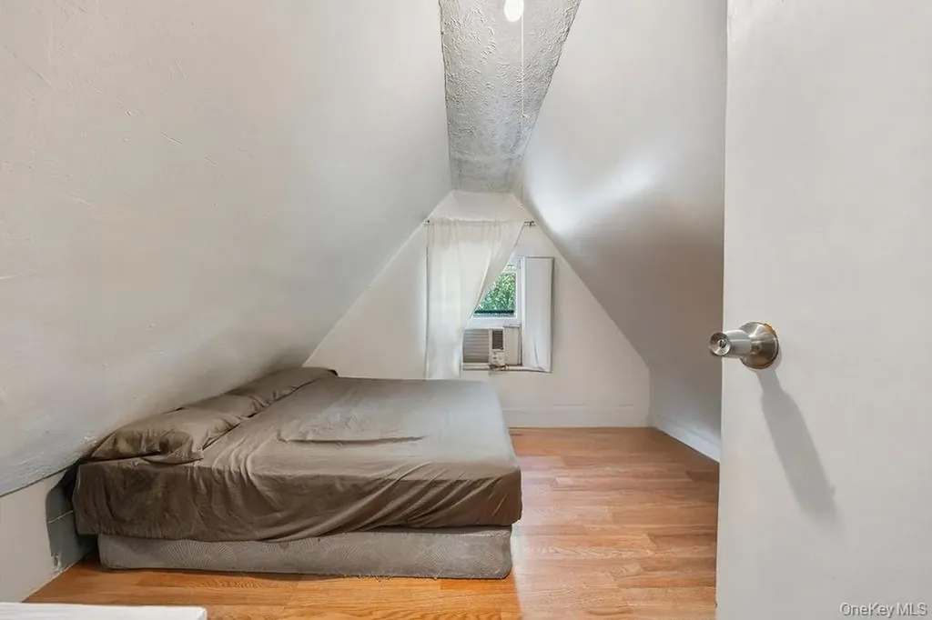 53 Brookside Avenue Nyack NY 10960
