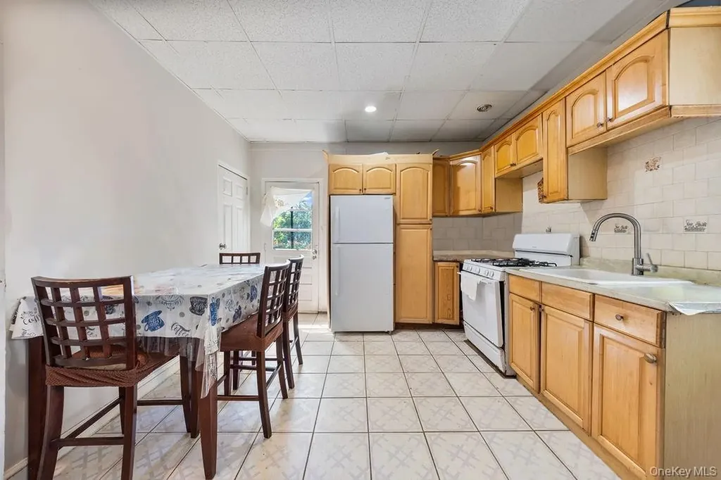 53 Brookside Avenue Nyack NY 10960