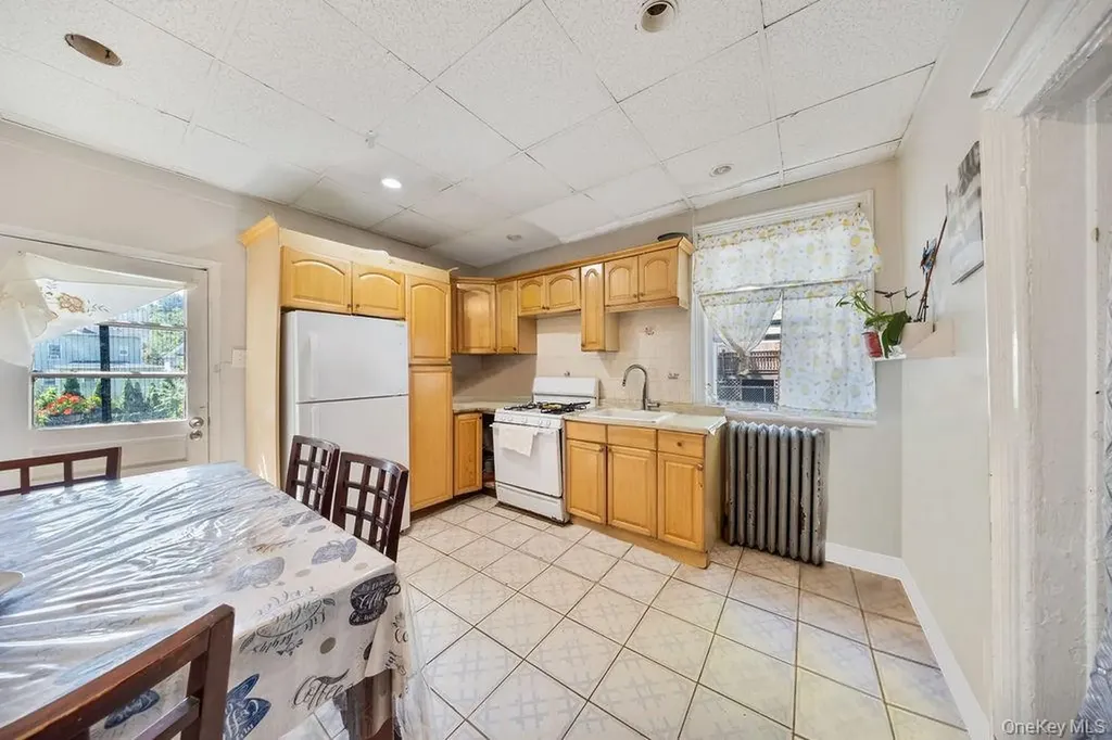 53 Brookside Avenue Nyack NY 10960