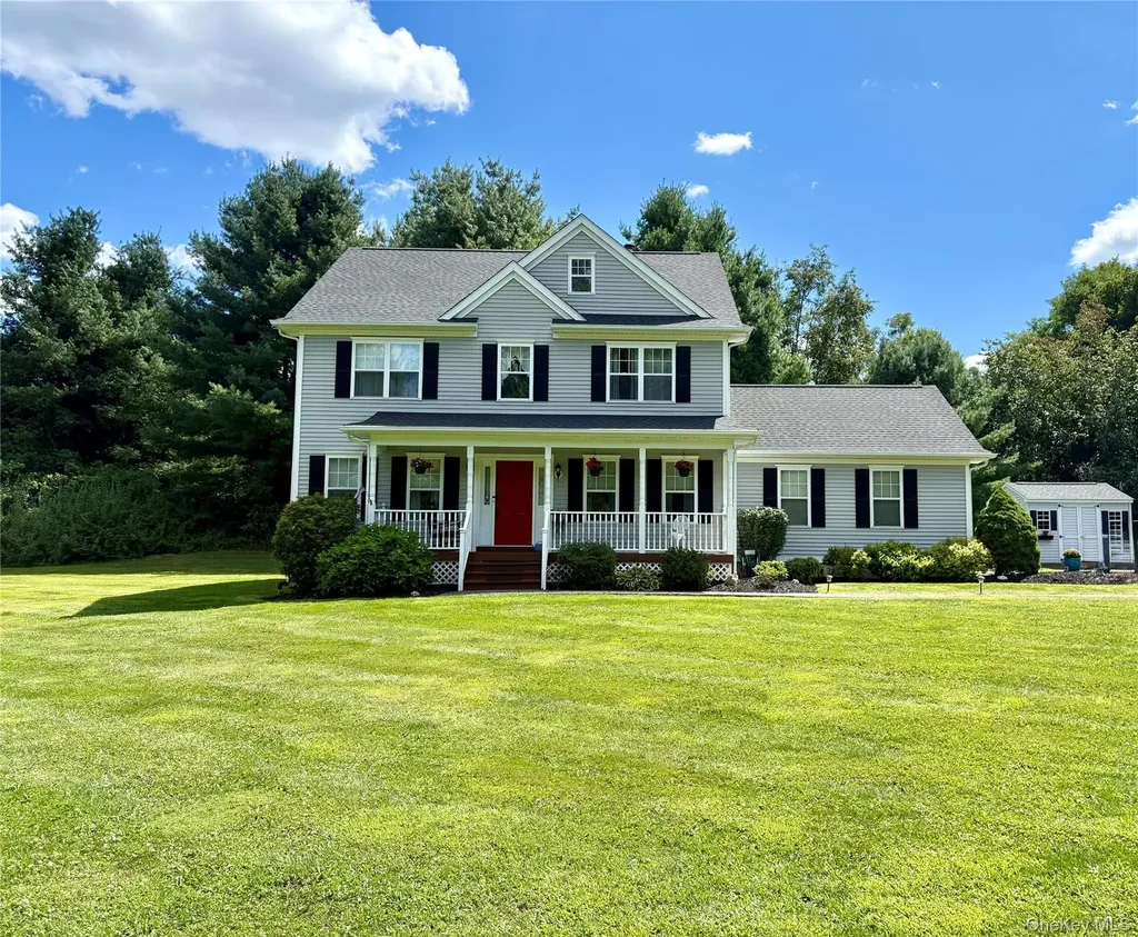 11 Reynolds Road Poughquag NY 12570
