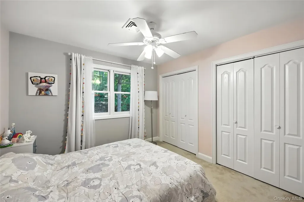 11 Nottingham Way Mahopac NY 10541