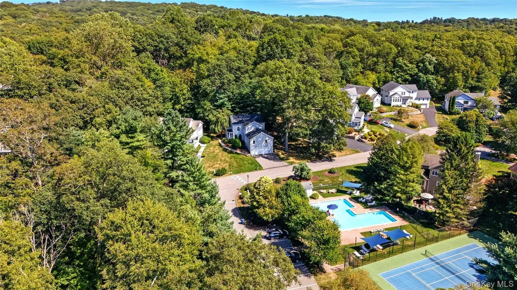 11 Nottingham Way Mahopac NY 10541