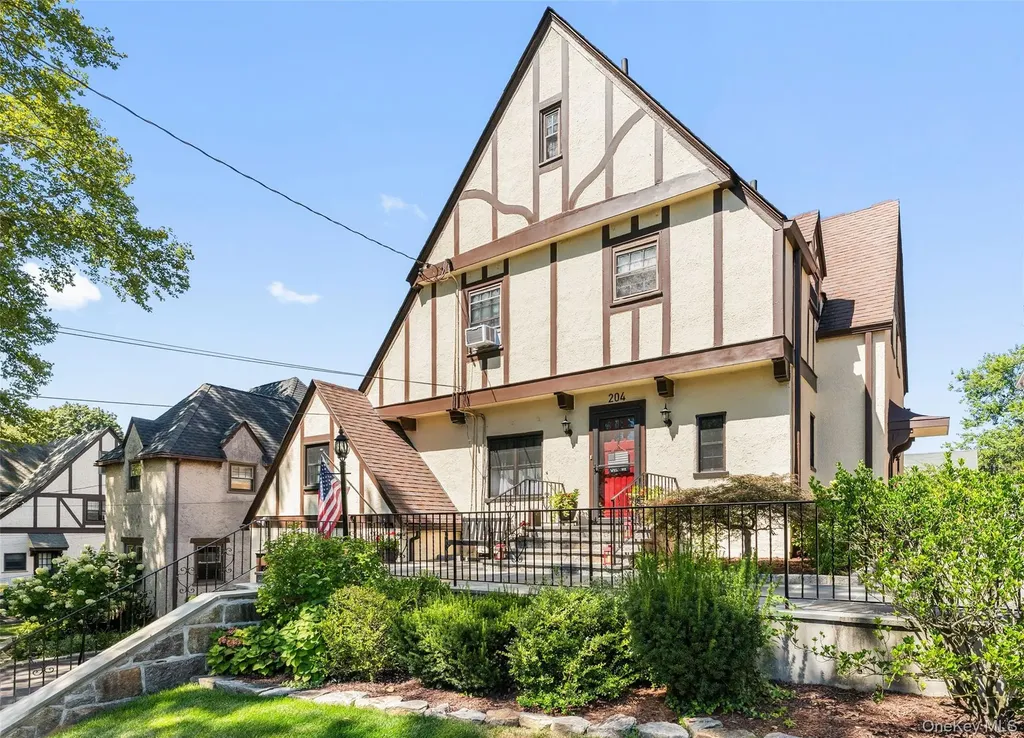 204 Chittenden Avenue Tuckahoe NY 10707