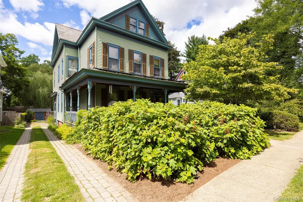 59 S Grand Avenue Poughkeepsie NY 12603