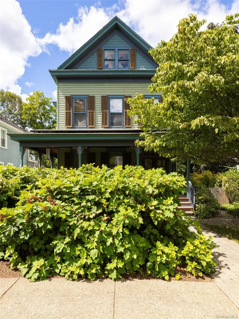 59 S Grand Avenue Poughkeepsie NY 12603