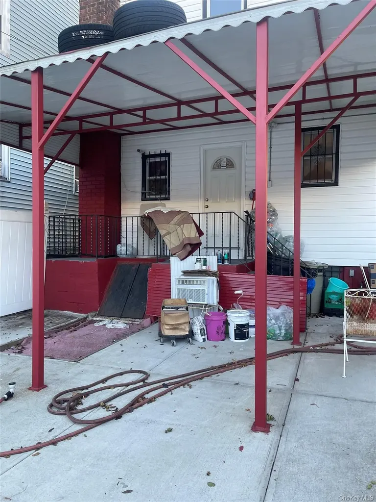 15 Euclid Avenue Brooklyn NY 11208