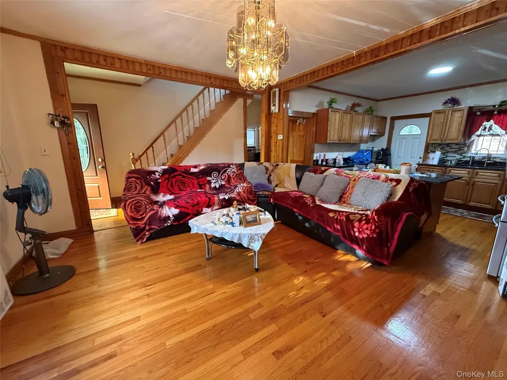 15 Euclid Avenue Brooklyn NY 11208