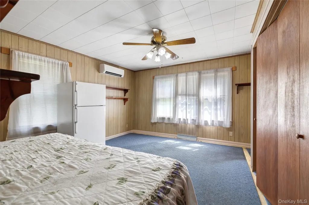 11 Mountain View Road Poughkeepsie NY 12603