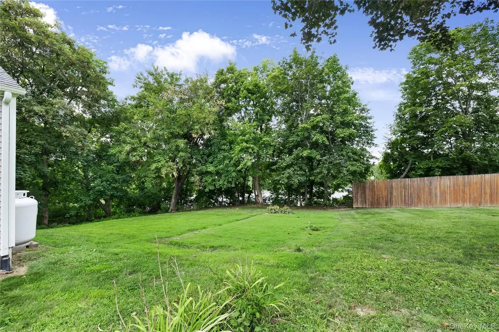 11 Mountain View Road Poughkeepsie NY 12603