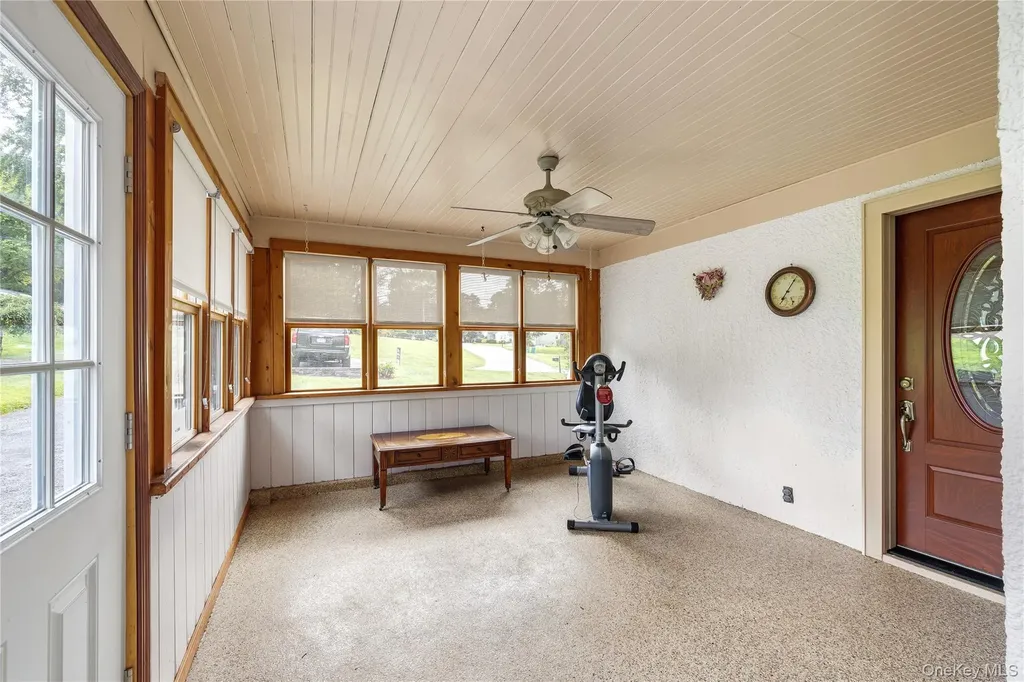 11 Mountain View Road Poughkeepsie NY 12603