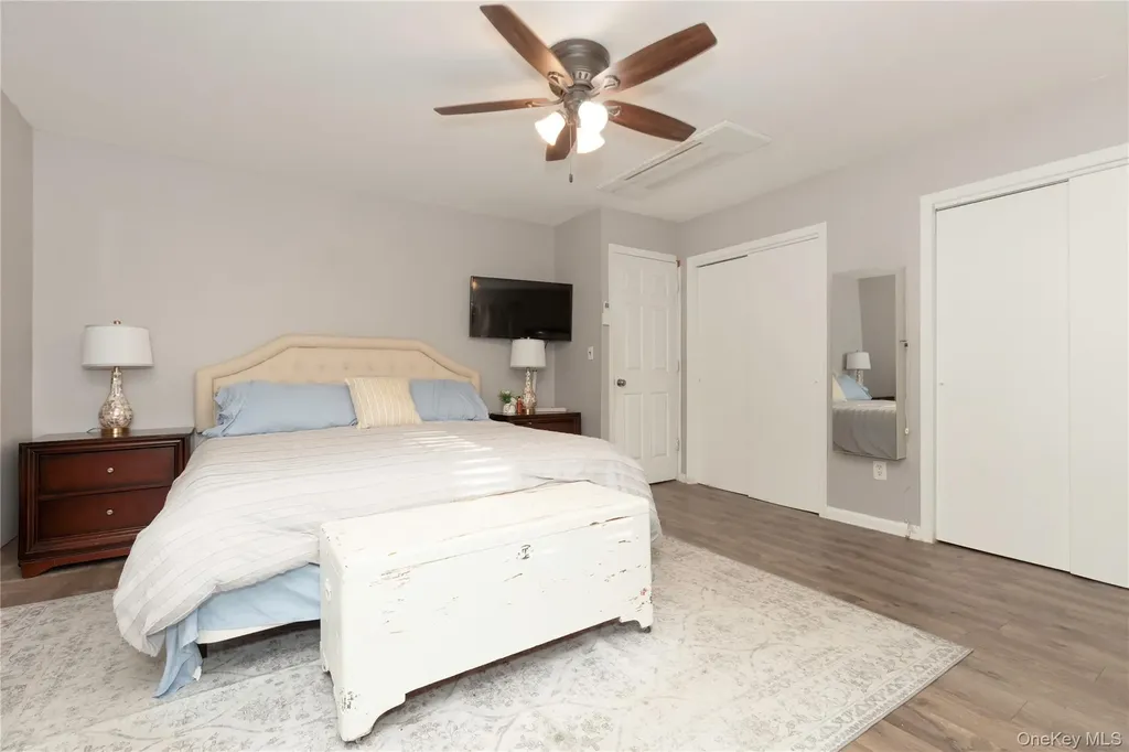 396 King Avenue Bronx NY 10464