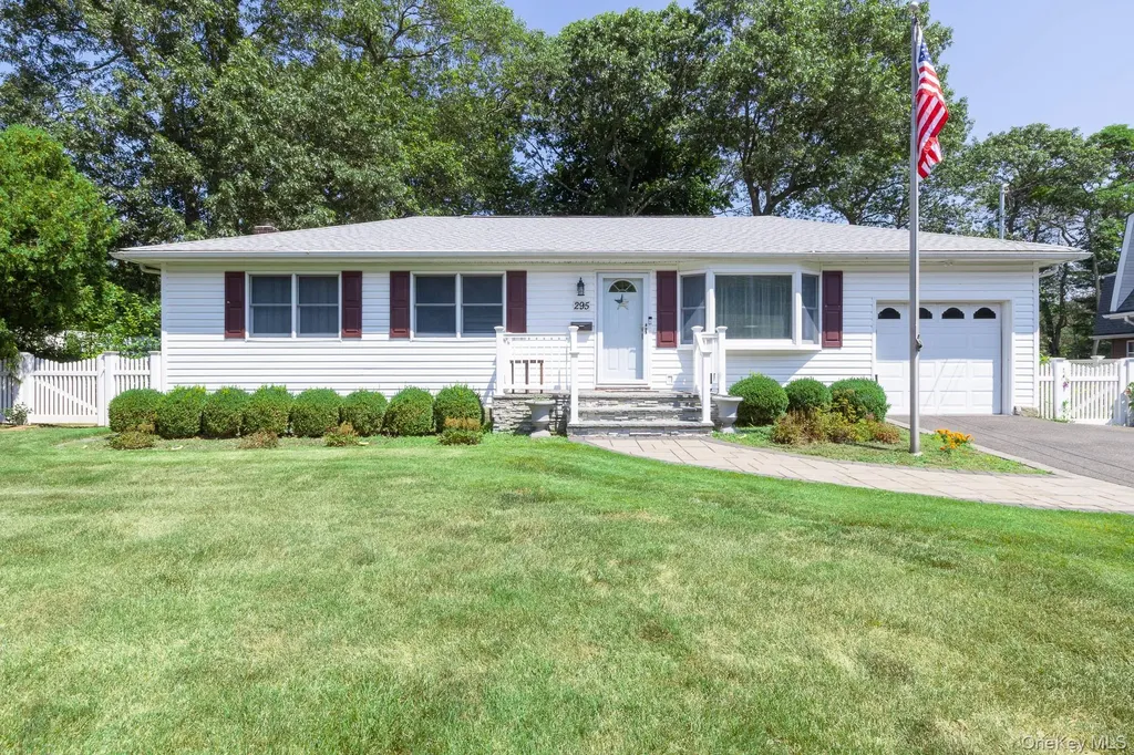 295 5th Street Saint James NY 11780