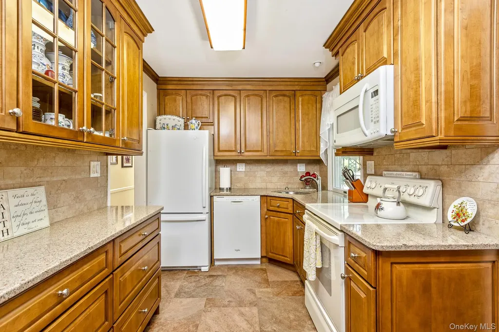 295 5th Street Saint James NY 11780