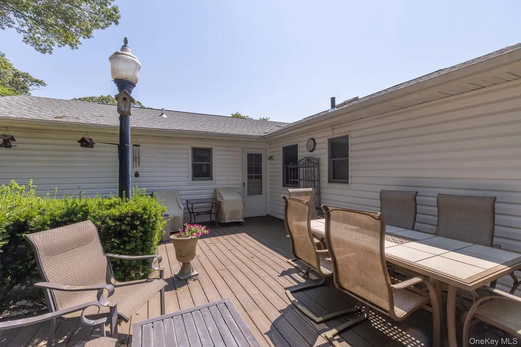 295 5th Street Saint James NY 11780