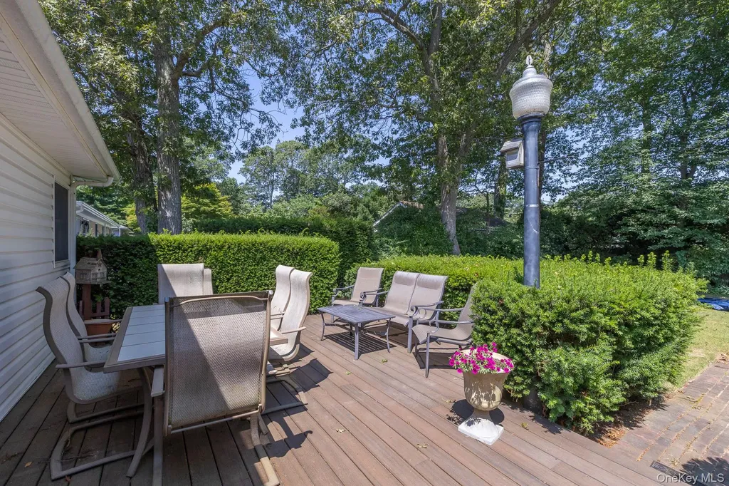 295 5th Street Saint James NY 11780