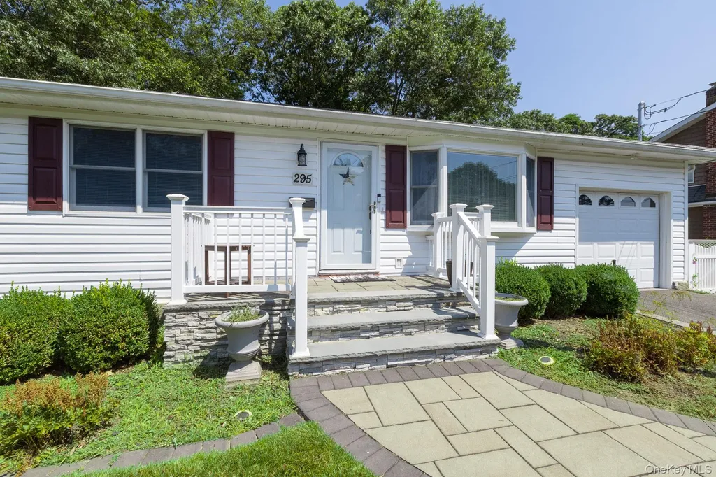 295 5th Street Saint James NY 11780