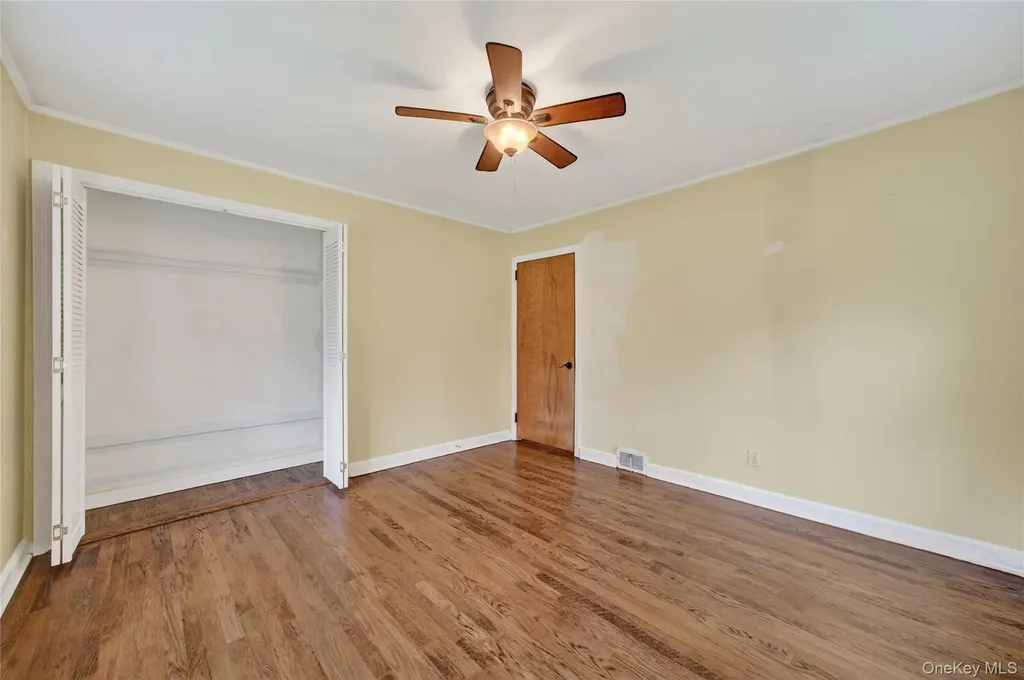 2 Charlotte Place Monroe NY 10950