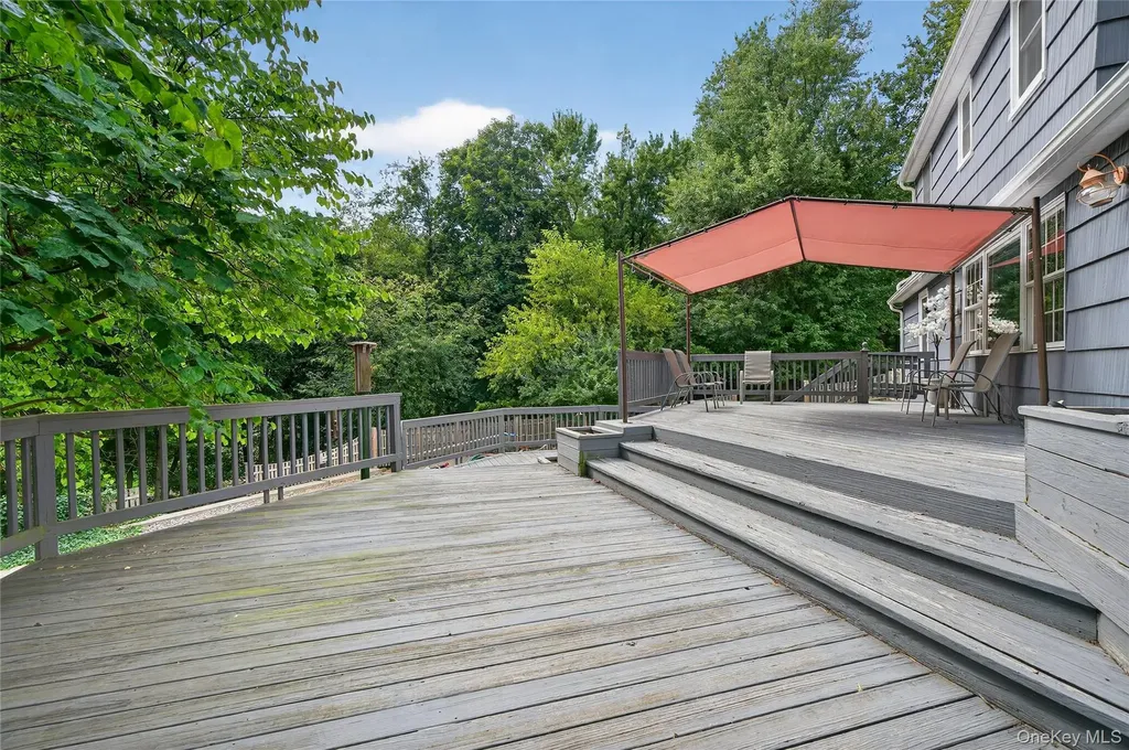 2 Charlotte Place Monroe NY 10950