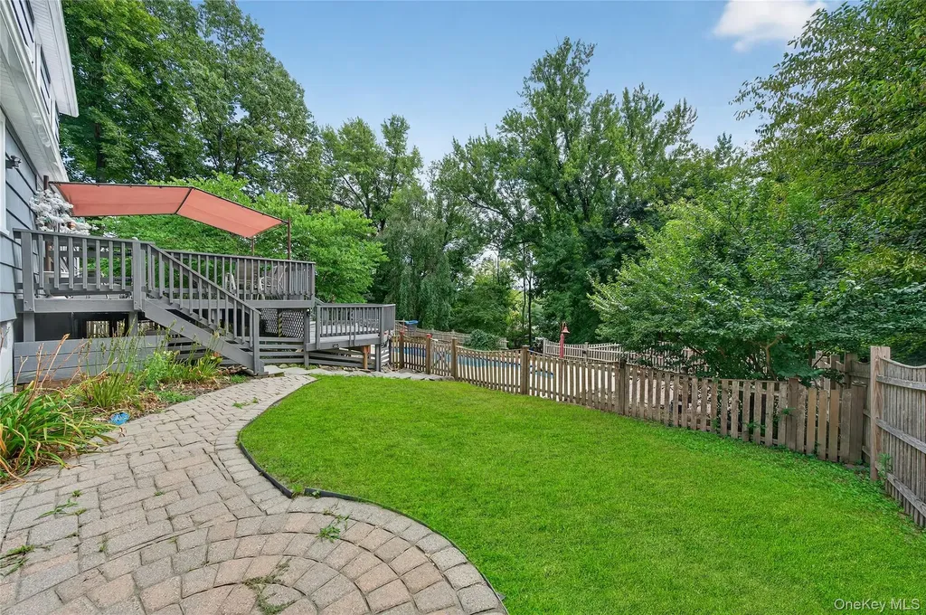 2 Charlotte Place Monroe NY 10950